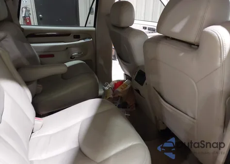 2005 Cadillac Escalade Standard из США, поврежденный, VIN 1GYEK63N55R107455